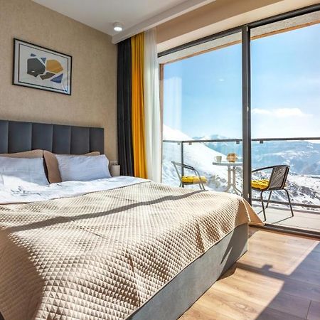 Panorama Apartment New 구다우리 외부 사진