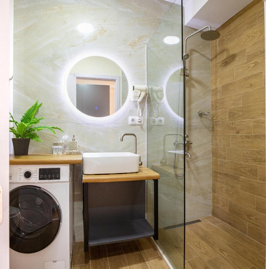 Panorama Apartment New 구다우리 외부 사진
